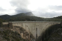 Ste Victoire & le barrage de Bimont