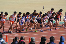 オープンBの上原、五十嵐（崇）がスタート　　　　　（左端の２人）