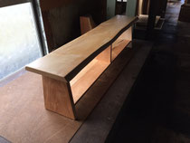 ベンチ、スツール - 一枚板のテーブル きくら