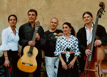 MANOS, 2006