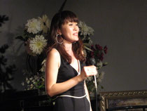 青木真由子さん