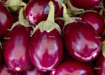 http://jp.fotolia.com/id/4152556 Shiny fresh purple eggplants © Al Teich #4152556