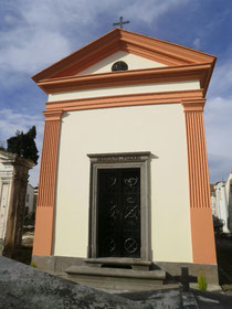 Cappella Imbriani Poerio nel cimitero di Pomigliano d'Arco