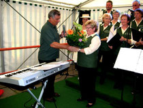 Karin Hederich (rechts)