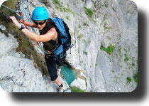 Vía Ferrata Sorrosal.Curso de Escalada. Cursos de Barrancos. Curso alpinismo. Cursos de Montaña