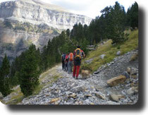 Cursos de Montañismo y OrientaciónGuías de Montaña y Barrancos