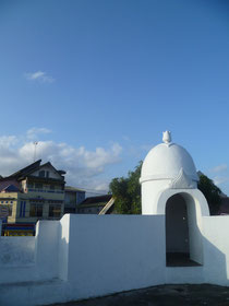 Kleiner Tempel in Yogyakarta.