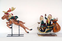 figuras de papá noel, elfos y renos