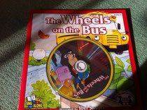 The Wheels on the BUS(歌のＣＤ付き）