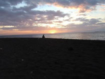 Sonnenuntergan auf Comiguin Island