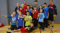 unsere beiden Kämpfer und ihre Mannschaft der Sportschule Frankfurt