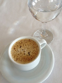 Auf eine Tasse Kaffee. Quelle: www.klaus-schinko.de