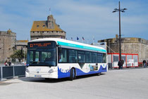 Le HeuliezBus GX327BHNS n°71 sur la nouvelle boucle.