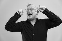 Dr. Sven Sebastian