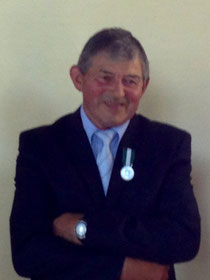 M.Guillard, maire de Subligny, Médaille d'argent régionale, départementale et communale