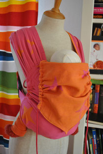 Wrapbuckle aus Kokadi Sterne Pink/Orange