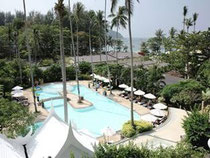 オール シーズンズ ナイハーン プーケット ホテル (All Seasons Naiharn Phuket Hotel)