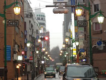 街路灯、看板照明