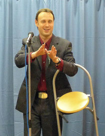 Professional stage and cabaret magician. West Midlands.