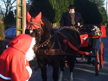 MARCHE DE NOËL, PROMENADES EN CALECHE SOMME