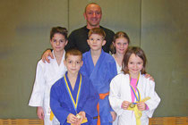 Andreas Schlögl mit seinen Judokas