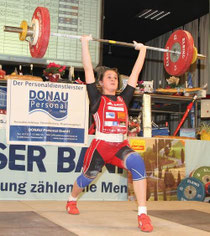Sarah Fischer stellt neue österreichische Rekorde auf. Foto: Markus Koch.