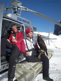 Paul Klima (li), Helmut Achatz und Steinadler Sky