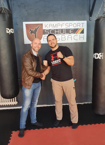 Andreas Laacke (li; Inhaber der Kampfsportschule Ansbach & Maik Stannek (re; Inhaber des Krav Maga Ansbach)