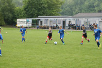 Stark am Ball. Kaptiän Tom Röttger (Foto: Dirk Hantrop)