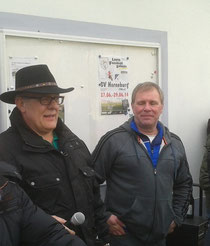 König Klaus I. vom BSV und Vorsitzender Rolf Buddäus (r.) vom SVH beim Grußwort