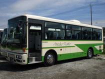 中型車45人乗り 正席37 補助席8