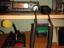 YAESU FT-2200