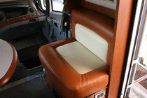 Sedili cellula Laika motorhome rifatti in ecopelle. By ballabioiltappezziere.com