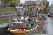 174 Schiffe im greetsieler Hafen/Ships in the harbour Greetsieler 
