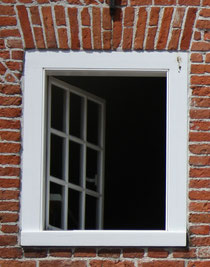 16 Dachfenster/Window in a roof