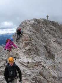 Am Gipfelgrat des Kesselkogel