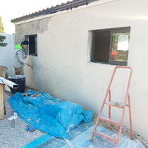 Pose d'enduit sur façade