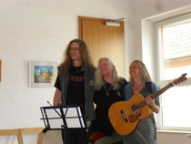 v.l: Duke Meyer, Peti Songcatcher, Paula Noske