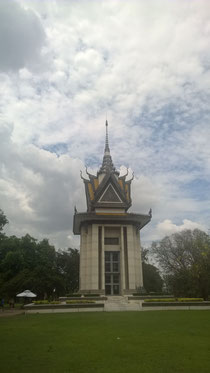 Stupa der Choeung Ek Killing Fields