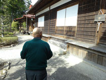 妙覚寺ではないことを住職さんと検証