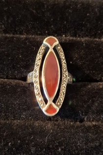 Ring in Art-Deco j'30, agaat, zilver en markasiet, Prijs 80 € contacteer 0479 81 03 89 