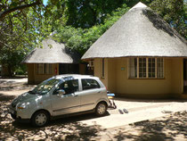 unsere Huette, unser Auto, in Letaba