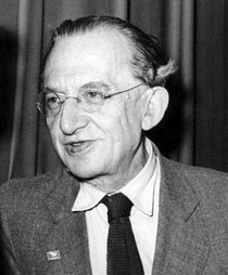 Muss sich von Eibl die Kritik der Immunisierung gefallen lassen: Georg Lukács. Quelle: Bundesarchiv, Bild 183-15304-0097 / CC-BY-SA via Wikimedia Commons