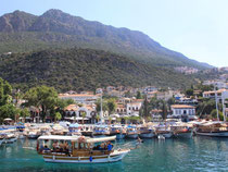 Viele Touristen machen Kaş zu ihrer Basis, um von hier aus Tagesausflüge wie zur Kaputas-Bucht zu unternehmen. Foto: Manuel Meyer