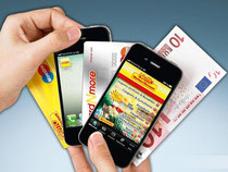 Bargeld, Chipkarte, Smartphone: An der Kasse haben Kunden in Supermärkten wie Netto heute die Wahl zwischen verschiedenen Bezahlformen. Foto: Netto Marken-Discount