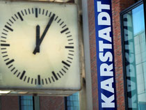 Bei Karstadt ist angeblich eine Entscheidung über einen Eigentümerwechsel gefallen. Foto: Horst Ossinger/Archiv