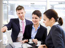 http://jp.fotolia.com/id/6591823 Business people © nyul #6591823