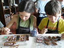 Atelier fabrication de chocolat après la visite du musée