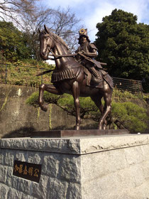 Statue of Kato Yoshiaki