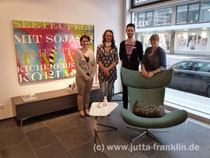 Jutta Franklin und das Team von BoConcept München